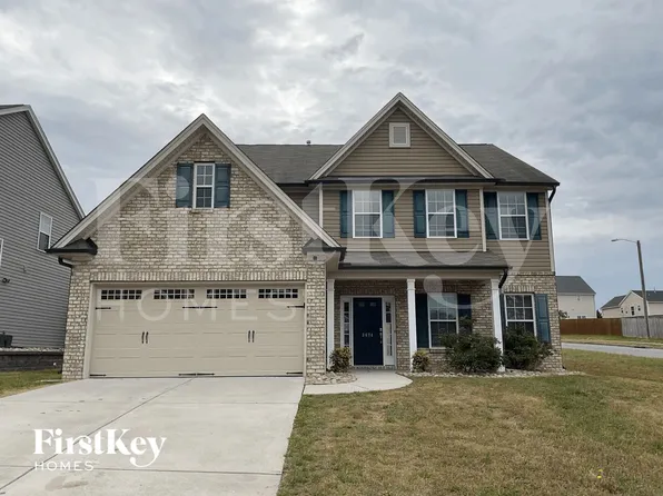 3674 Hayfield Ct, Thomasville, NC 27360