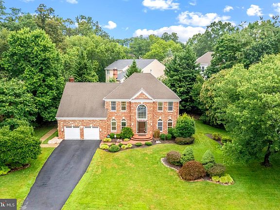 4th image of 8126 Haddington Ct