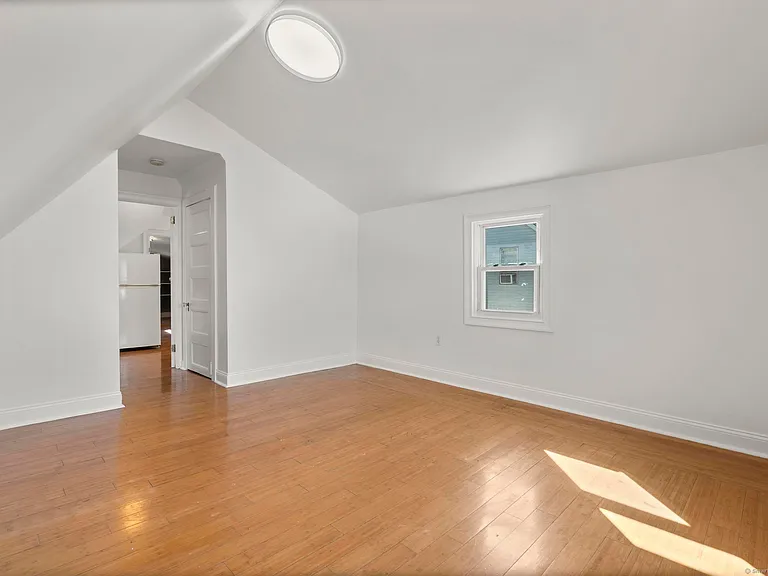 48 Lockwood Ave #3 — Photo 13