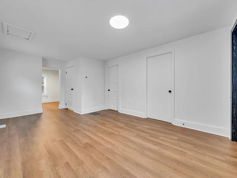 1515 Hanover Ave NW — Photo 13