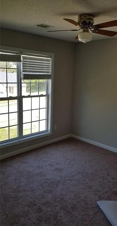 2nd image of 1612 Spring Hill Ct