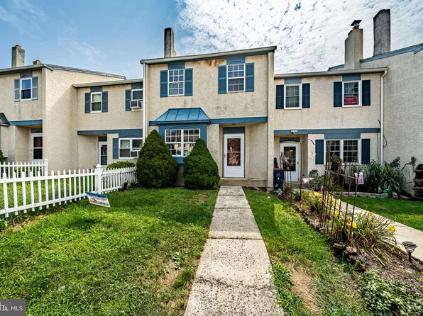 3305 Walnut Ridge Est, Pottstown, PA 19464