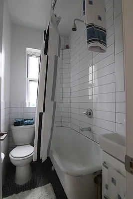 Rented by Compass | media 16