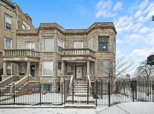 425 S Homan Ave, Chicago, IL 60624