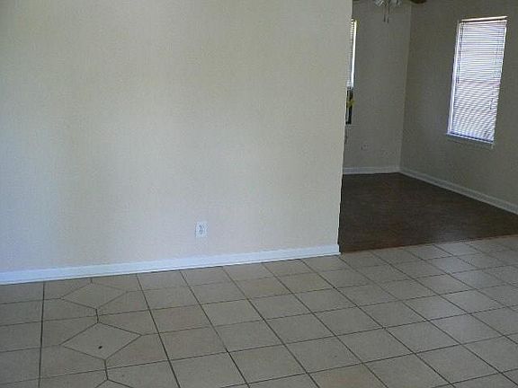 3rd image of 5829 Kimbrough Dr