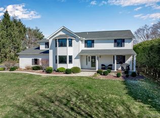 451 Stolle Rd, Elma, NY 14059