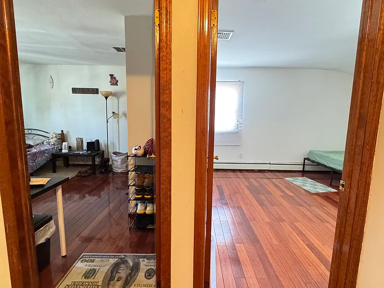 97 Escanaba Ave — Photo 15