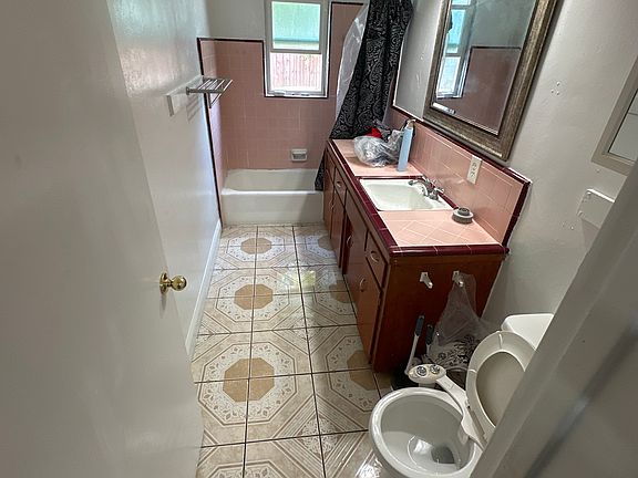 2nd image of 2510 N 1st St #2510