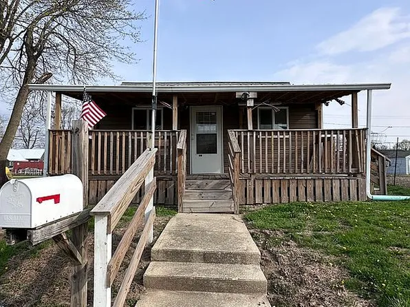 501 E South C St, Gas City, IN 46933