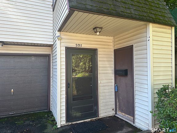 2nd image of 207 High Top Circle West #207