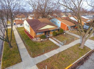 11556 S Racine Ave, Chicago, IL 60643