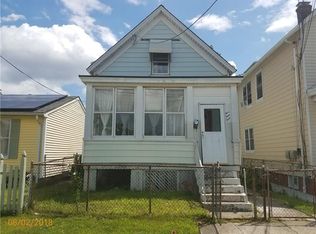 594 Cortlandt St, Perth Amboy, NJ 08861