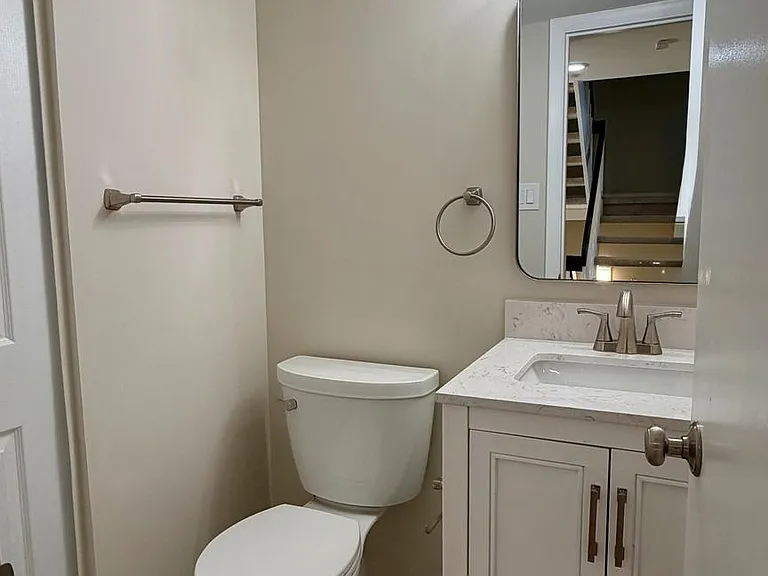 9506 Miranda Ct — Photo 11