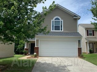 6940 Haines Mill Rd, Charlotte, NC 28273