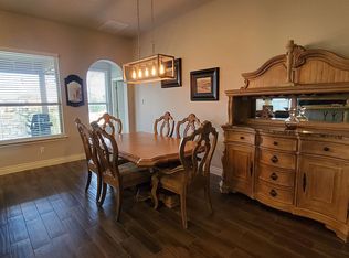 135 Limerick Cv, Hutto, TX 78634