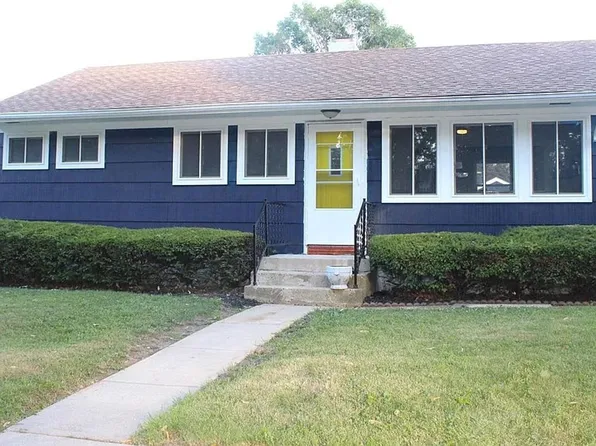 6921 W Herbert Ave, Milwaukee, WI 53218
