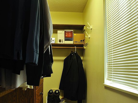 walk-in closet