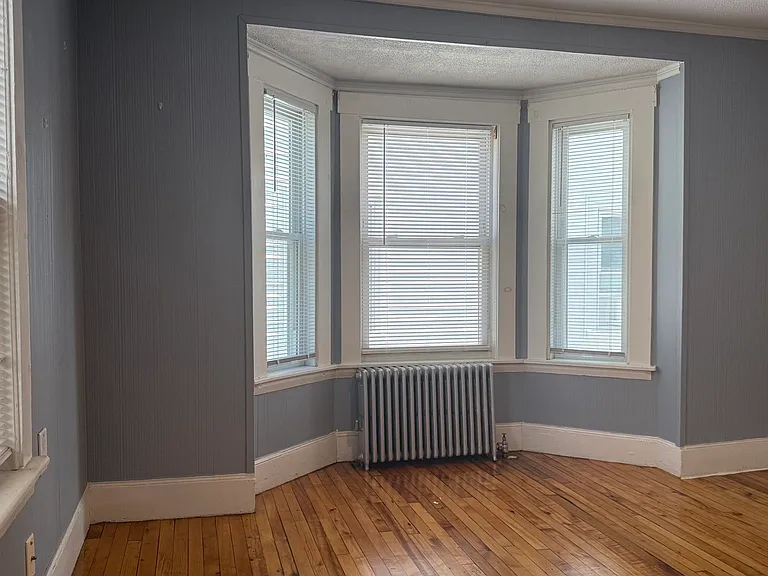35 Upham St #2 — Photo 2