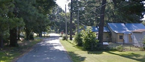 3rd image of 1408 W Avenue C St