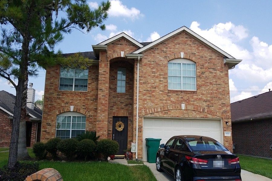 1st image of 10211 Dusty Hollow Ln