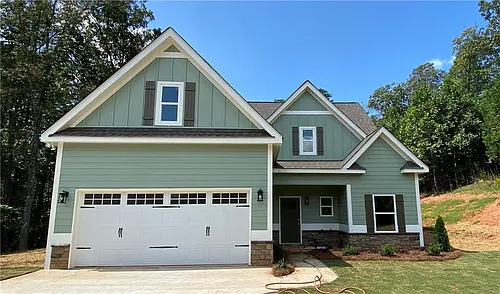 782 Crooked Creek Dr Photo 1