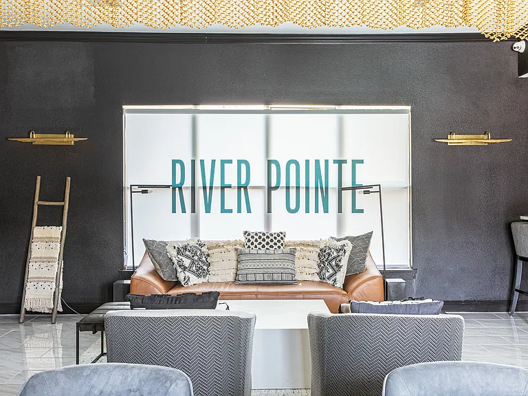 River Pointe Apartments — Photo 22