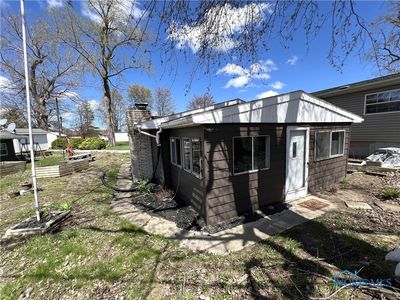 10103 W Locust Point Rd, Oak Harbor, OH, 43449