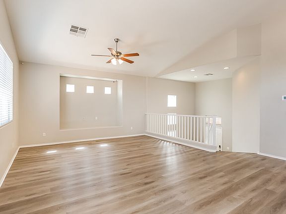 4th image of 6504 Casamar St