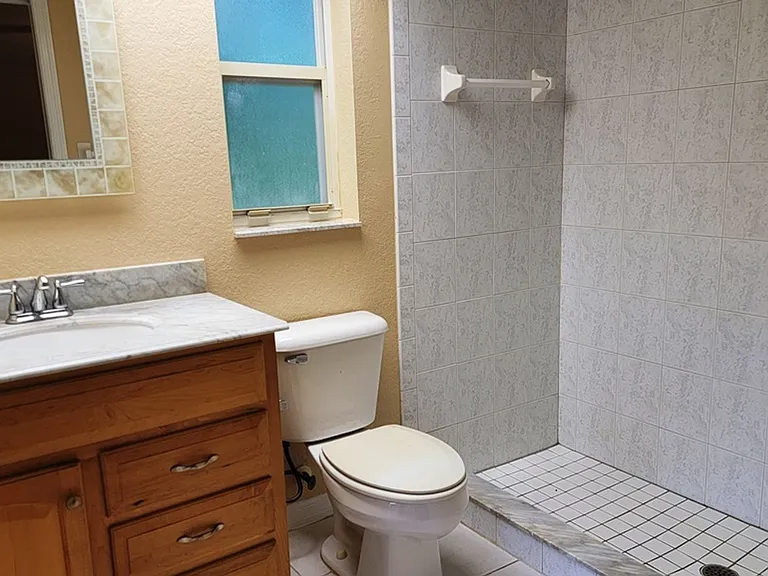 732 Sinclair Ter — Photo 12
