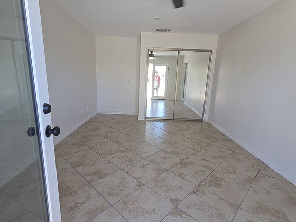 5th image of 13345 Cahuenga Rd