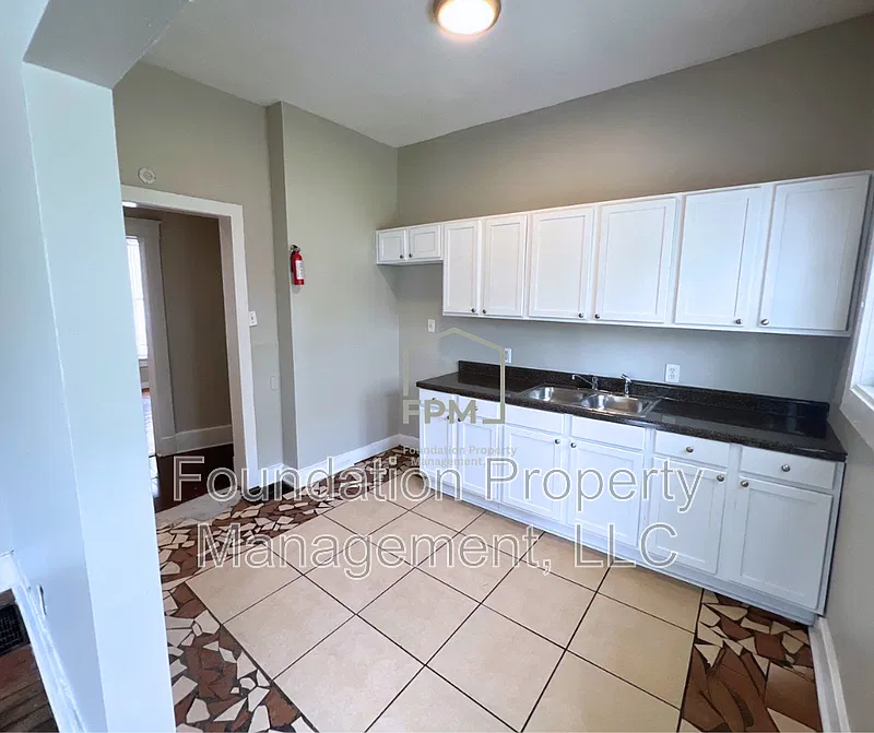 3 bed, 2.0 bath, 1508 sqft, $925 — Photo 3