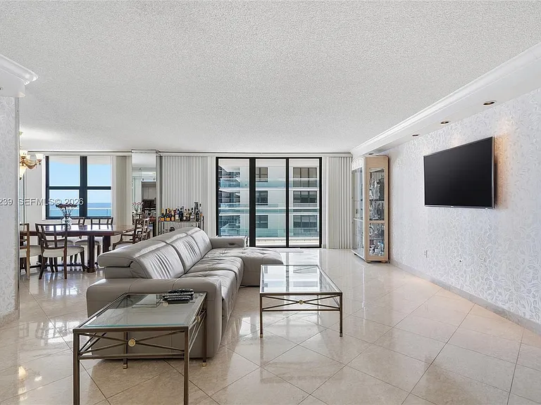 9801 Collins Ave #14D — Photo 28