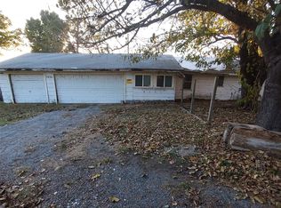 7426 Scenic Dr, Lone Oak, TX 75453