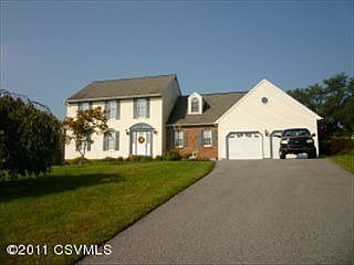 1st image of 22 Colonial Dr