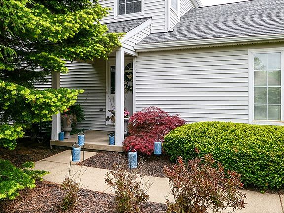 4th image of 1671 Sugarbush Ct