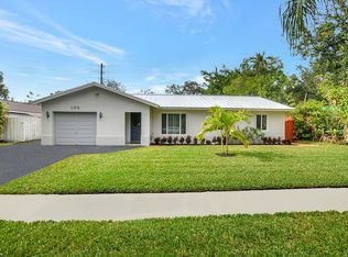 109 Winged Foot Ln W, Boca Raton, FL 33431