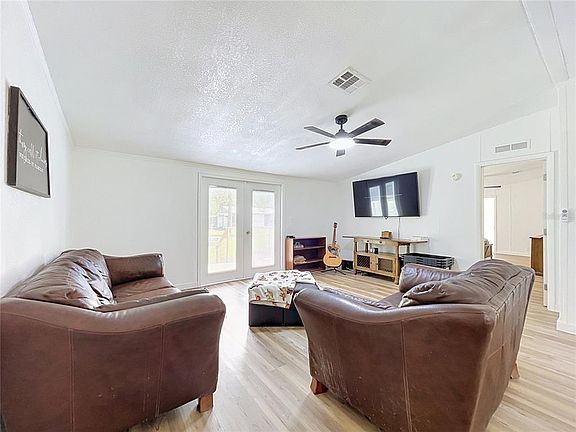 3rd image of 12717 FARMETTES ROAD