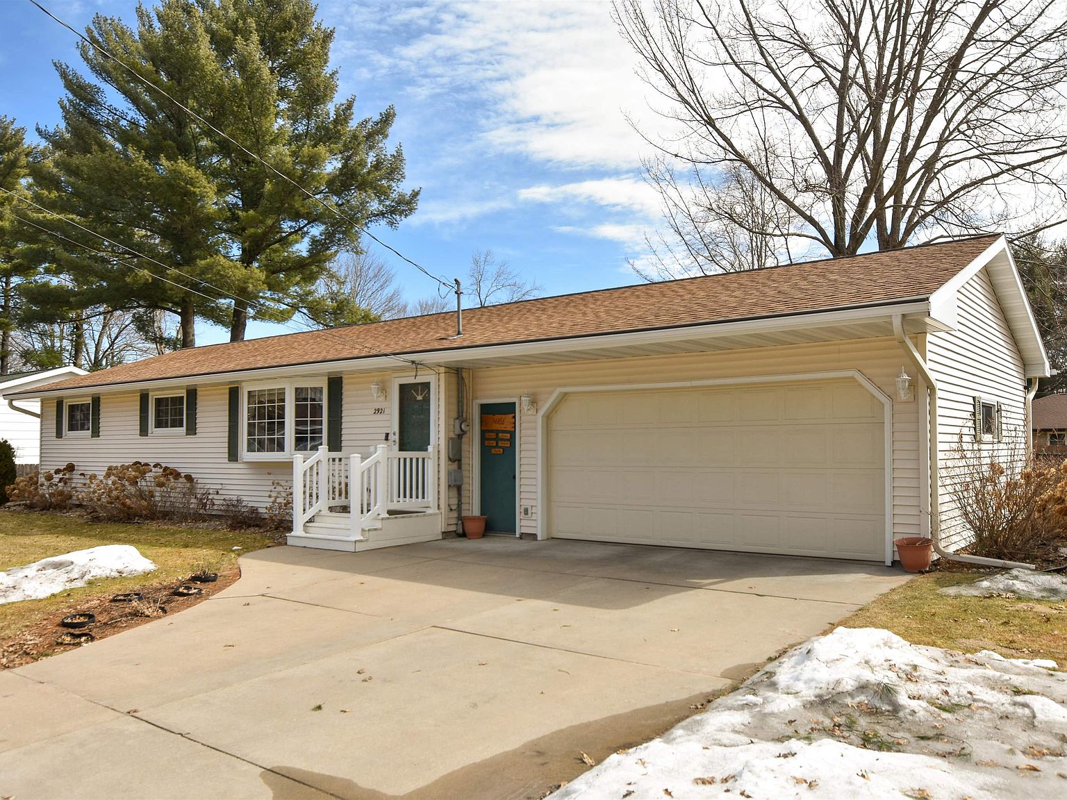 2921 Lincoln St, Wisconsin Rapids, WI 54494 Zillow