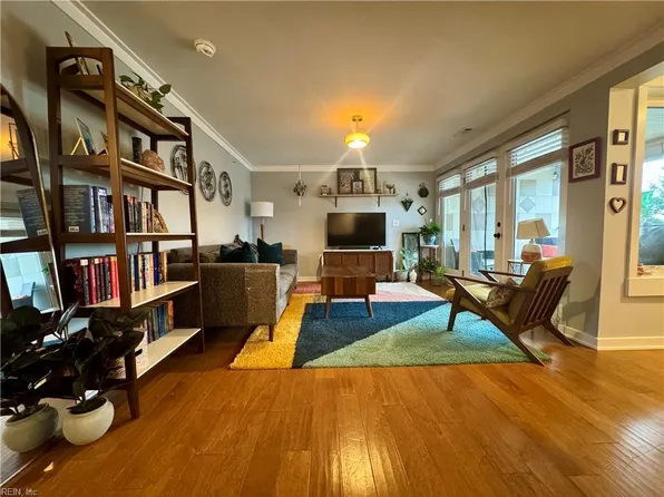 3509 Pleasant Ave #301, Norfolk, VA 23518