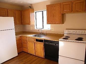 5th image of 8412 Huerta Ct #167