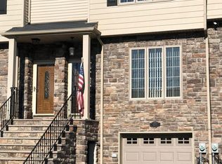 107 McDivitt Ave, Staten Island, NY 10314