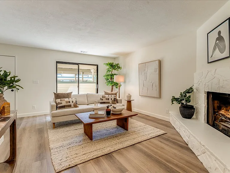 3335 Broad St #15 — Photo 3