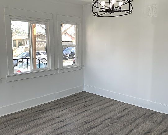 5th image of 1300 W 69th St