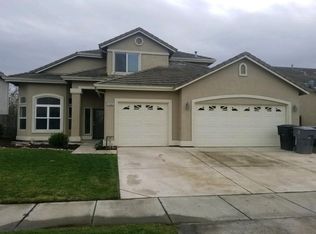 1545 Sophie Ln, Escalon, CA 95320