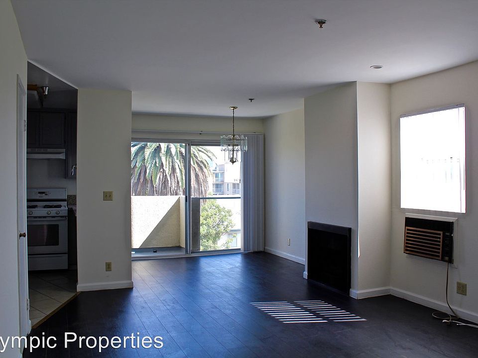 1st image of 3751 Jasmine Ave APT 301