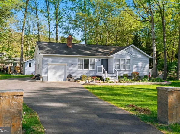 118 Yorktown Dr, Ruther Glen, VA 22546