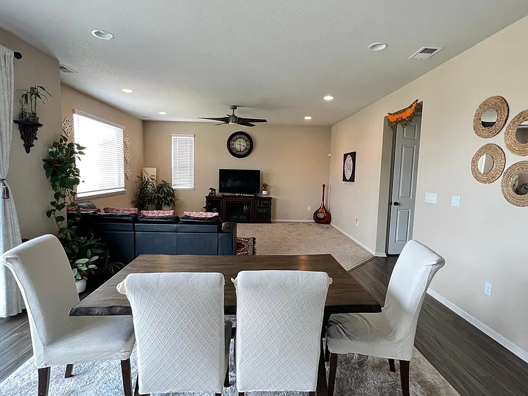 857 Audubon Peak Dr — Photo 10