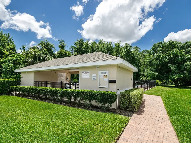 7505 Wimpole Dr — Photo 20