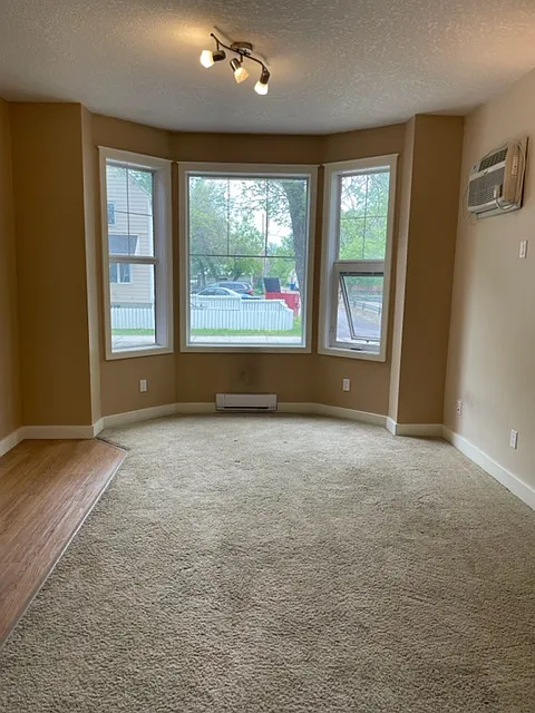 1 bed, $1,200 — Photo 2