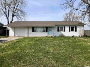 517 Lake Dr, Franklin, IL 62638
